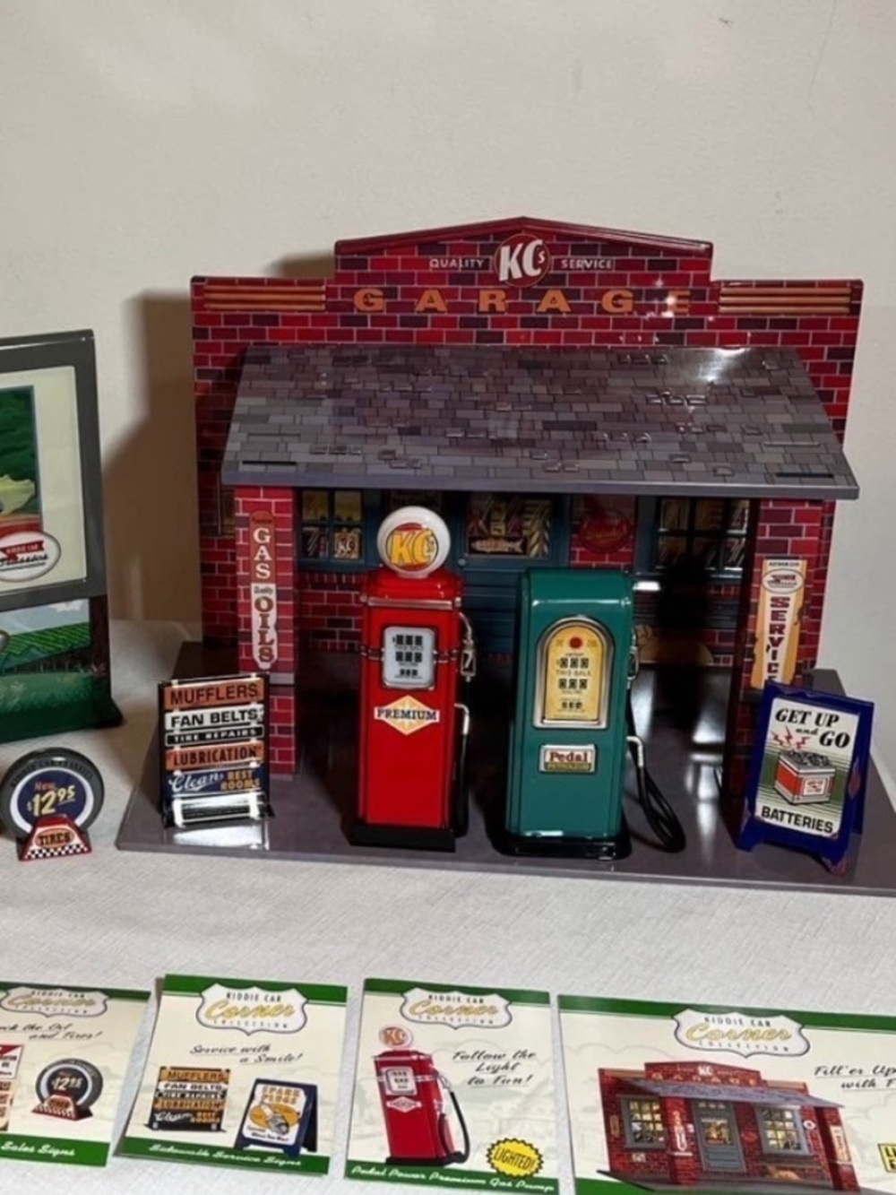 NEW Hallmark Kiddie Car Classics Collectible Garage + billboard Signs Gas pumps